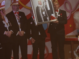 20251108-Elf-Elb-bal